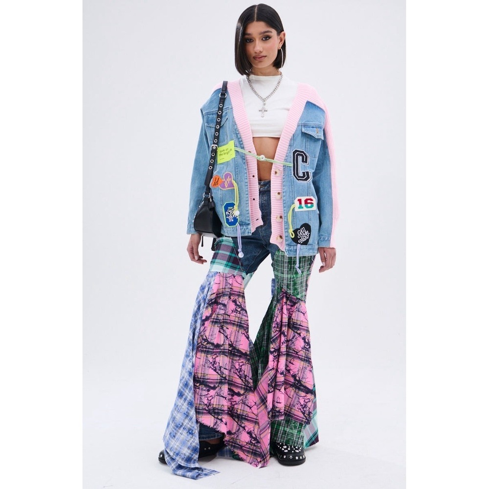 AKIRA‎ Label Plaid on Plaid Jeans Patchwork exaggerated bell bottom High Rise 17